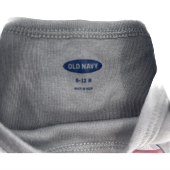 Old Navy Gray Baby Body Suit American Flag Bear - Picture 2 of 5